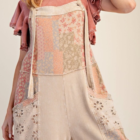 💕 Easel Boho Floral Jumpsuit - Picture 4 of 6